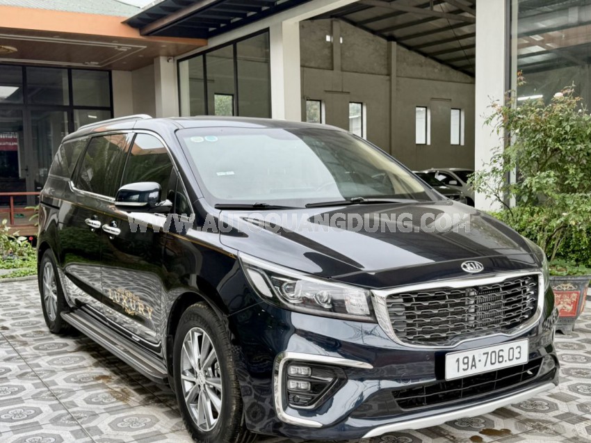 Kia Sedona 2.2 DAT Luxury 2020