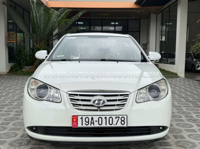 Hyundai Elantra 1.6 MT 2011