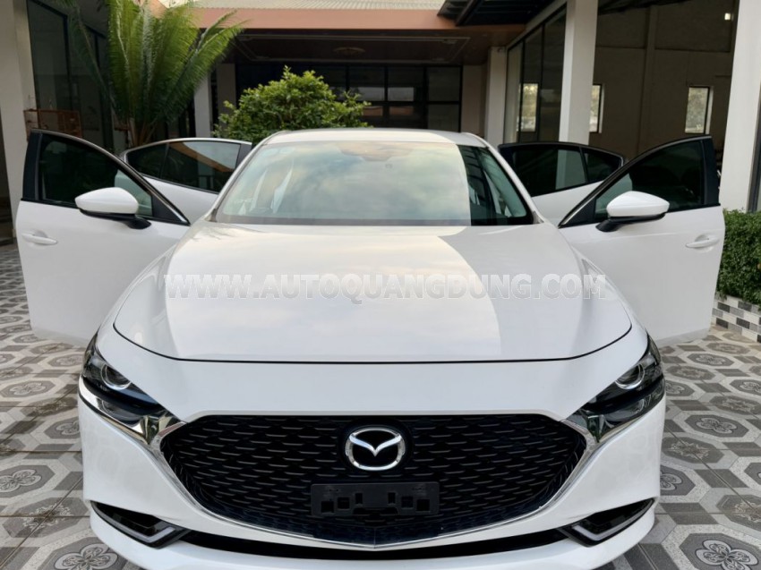 Mazda 3 1.5L Luxury 2022